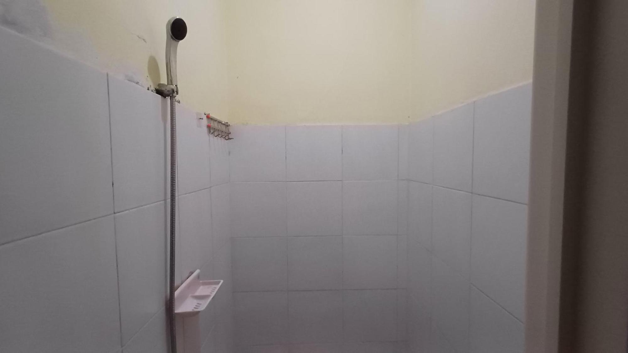 Hotel Kost Carmelia Syariah Baranangsiang Bogor Exteriér fotografie